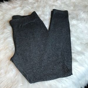 Low & Grey yoga sports work out pants! Leggings